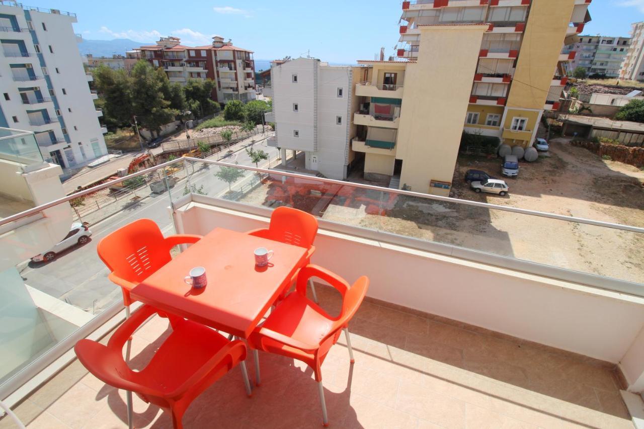 Luxury Sea View Apartaments Sarande Exterior photo
