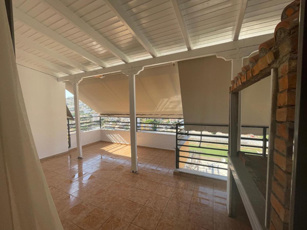 Luxury Sea View Apartaments Sarande Exterior photo